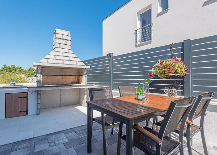 Katarina Villa Vodice